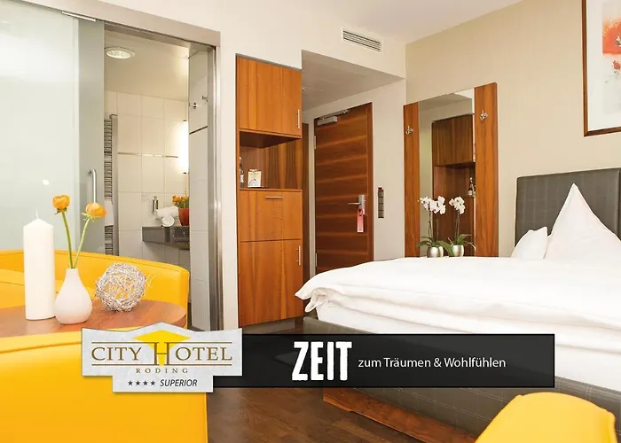 City Hotel Roding Отель 4*