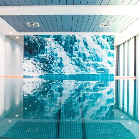 Hotel City Hotel Roding 4*